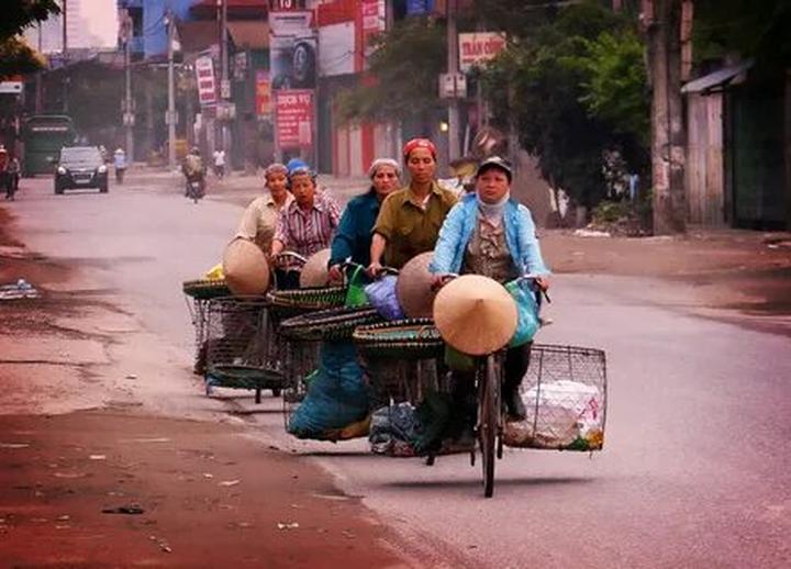 Từ 3 kiểu giày